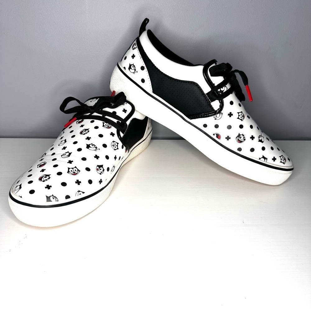 Skechers size 8.5 ALL THE FEELS Sneaker Shoe Felix The Cat  100th Anniversary